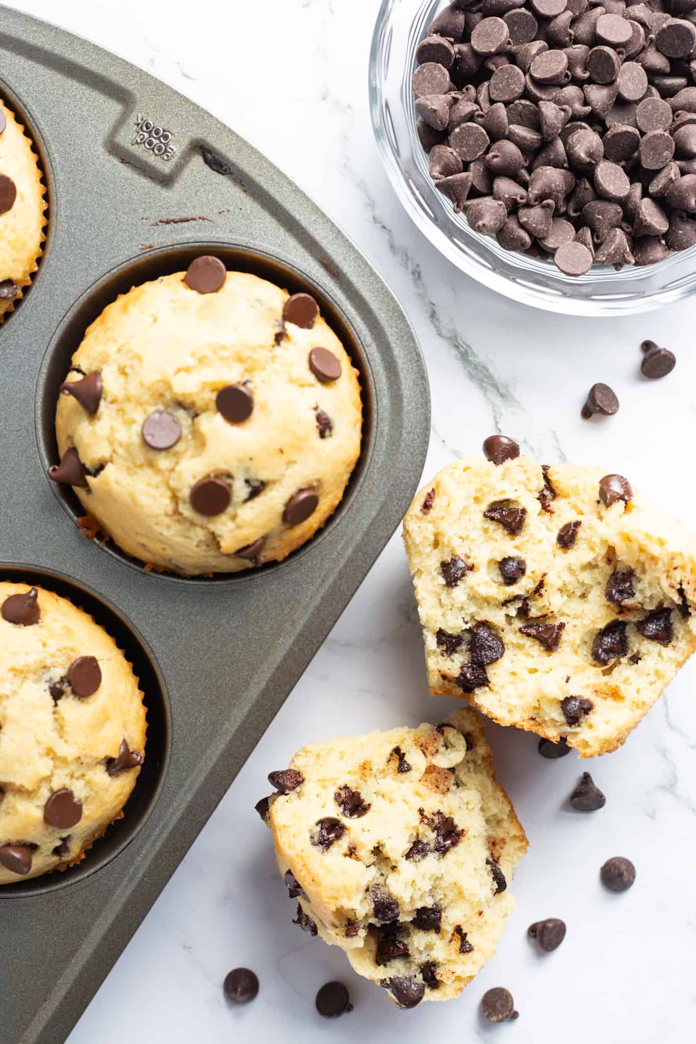 Bakery-Style Chocolate Chip Muffins