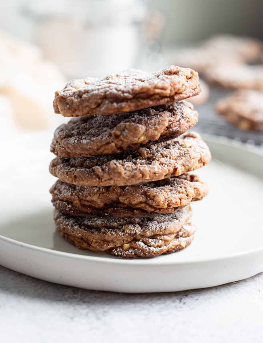 Almond Cocoa Cookies.